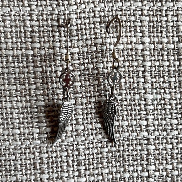 EUC Silver Wings 1.75” Dainty Dangle Earrings - Picture 3 of 5